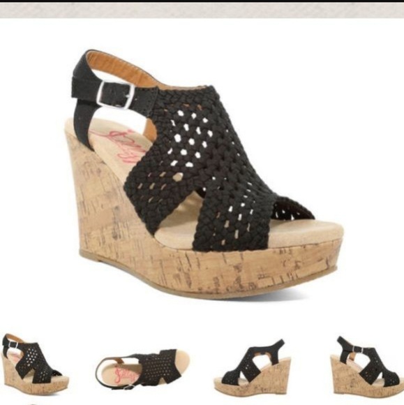 Black-and-tan wedges - Picture 7 of 7